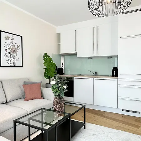 Ferienwohnung Free Parking I Balcony I 5 Min To Train Station Wien Exterior foto