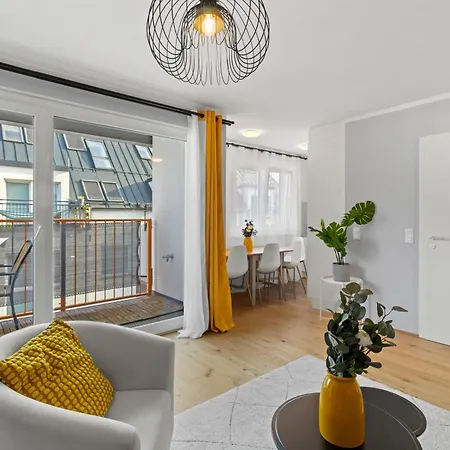 Ferienwohnung Free Parking I Balcony I 5 Min To Train Station Wien Exterior foto